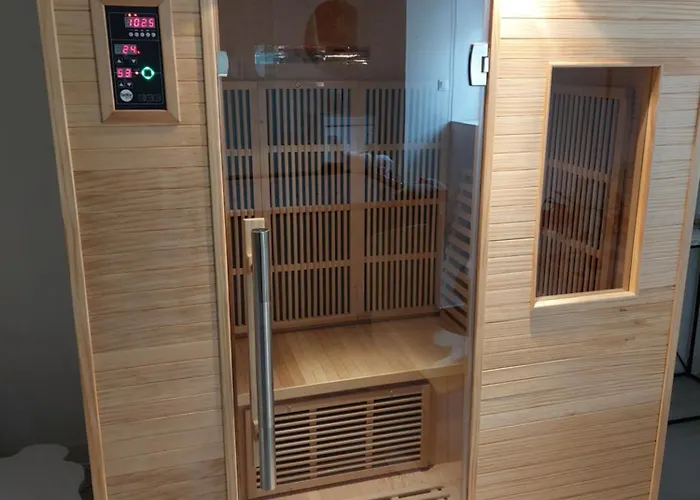 Les Delices Rooms-loveroom White * Angers